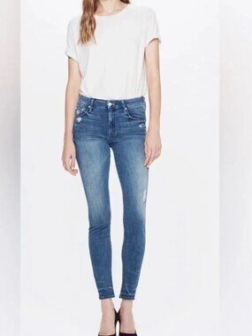 Mother Looker Petite Distressed Skinny Jeans Size 25P